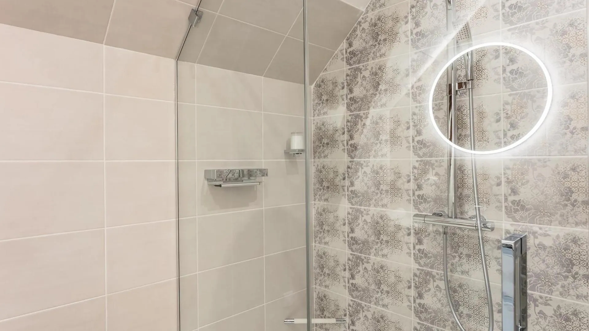 Bed & Breakfast Les Enclos Secrets Livernon